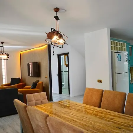 Oeluedeniz Luxurlifevillas 9 فيلة *